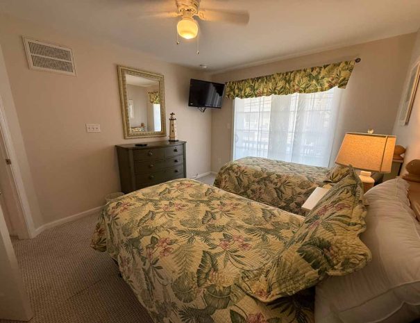 3037 Asbury1
