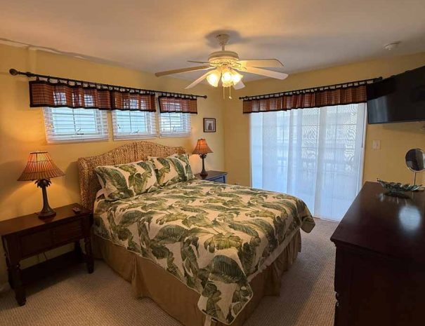 3037 Asbury13