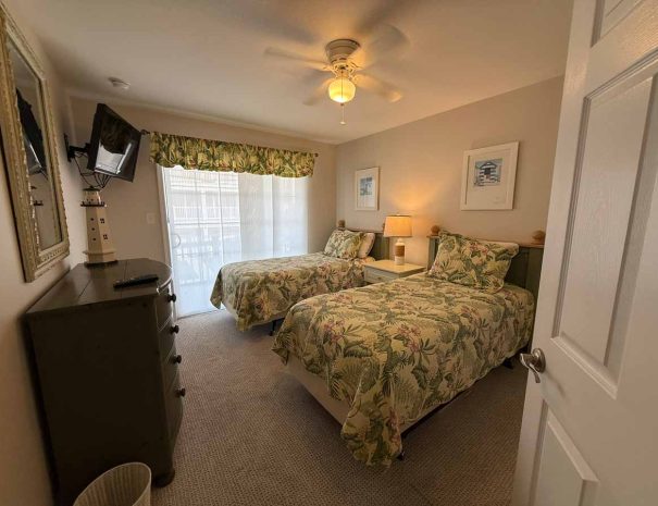 3037 Asbury2