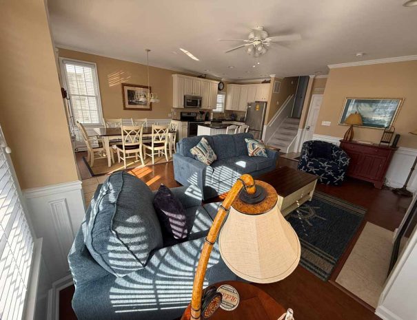 3037 Asbury3
